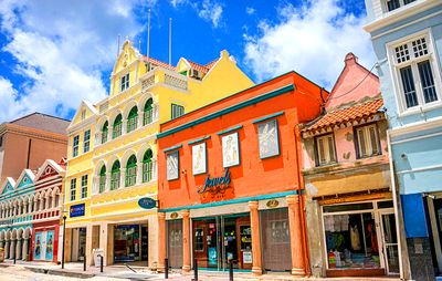 Curacao Town Download Jigsaw Puzzle