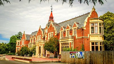 University Library, NZ Download Jigsaw Puzzle