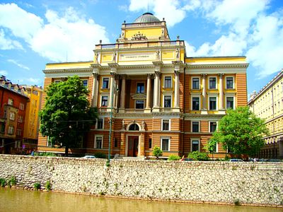 University Hall Download Jigsaw Puzzle