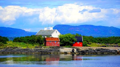 Coastal Buildings Download Jigsaw Puzzle