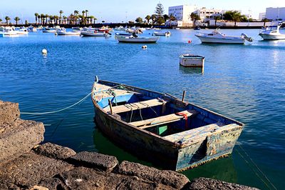 Boat Download Jigsaw Puzzle