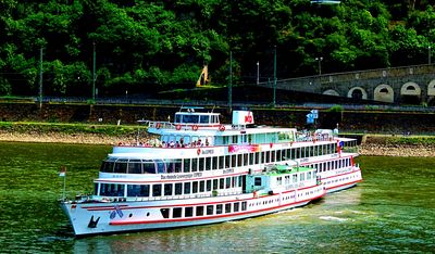Excursion Boat, Germany Download Jigsaw Puzzle