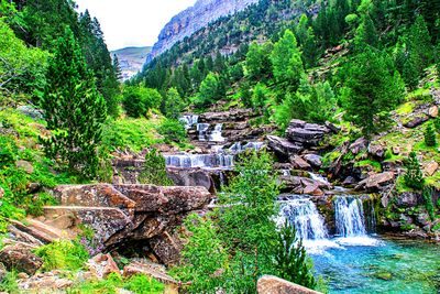 Mountain Waterfalls Download Jigsaw Puzzle