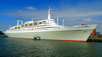 Cruise Ship Download Jigsaw Puzzle