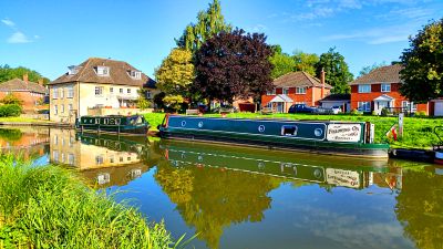 Canal Boats Download Jigsaw Puzzle