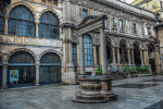 Historic Italian Piazza Download Jigsaw Puzzle